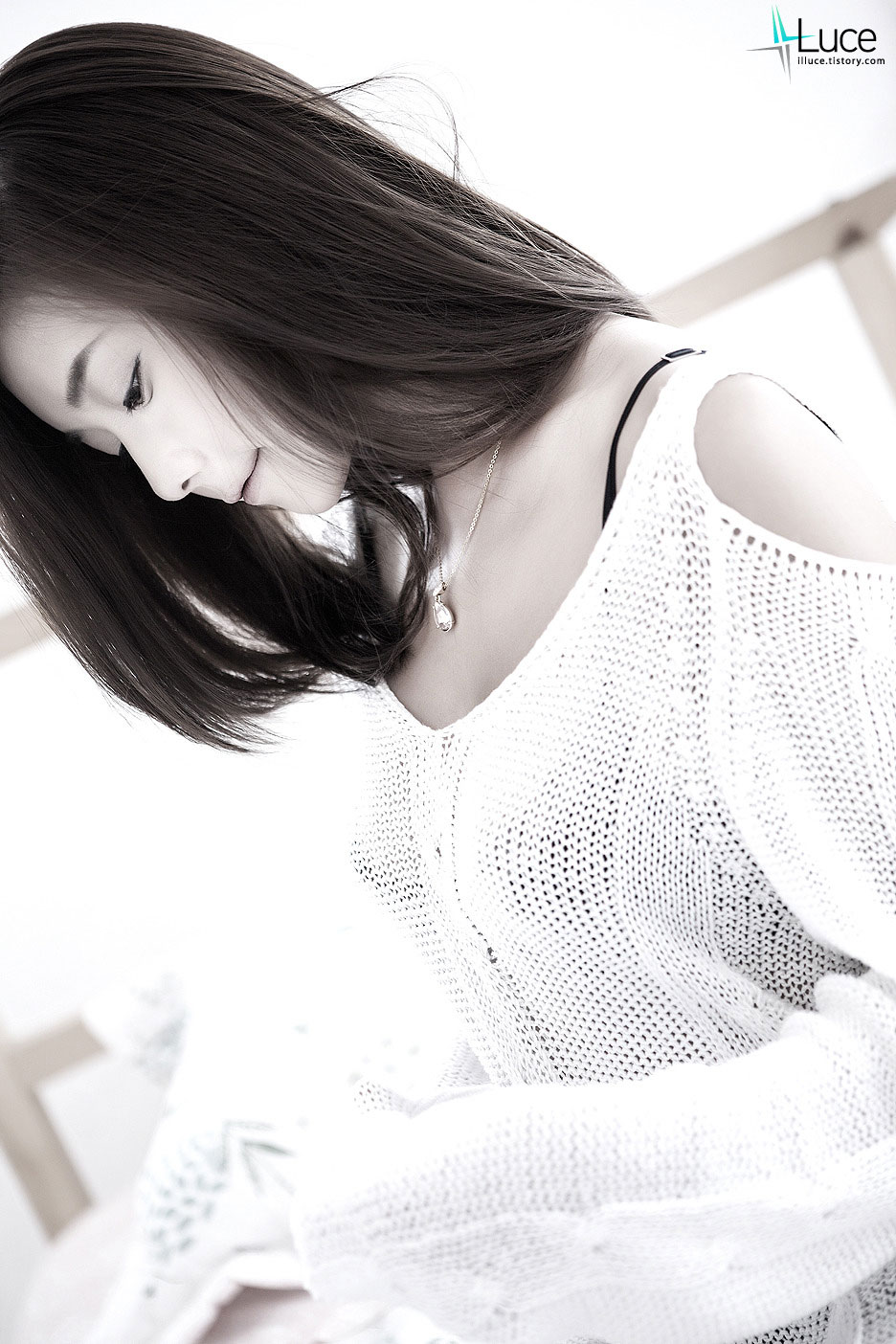 Model Kim Ha Yul studio photoshoot