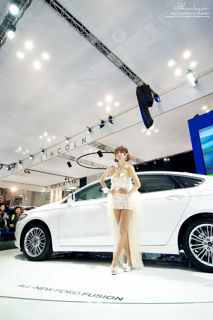 Heo Yun Mi Ford Seoul Motor Show 2013
