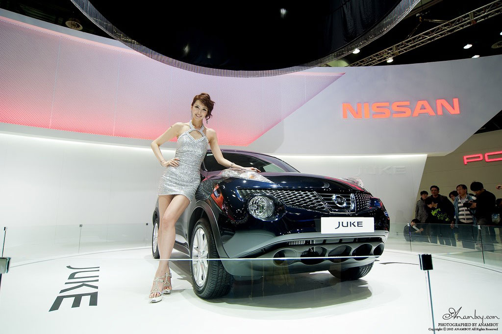 Kang Yui Seoul Motor Show 2013 Nissan