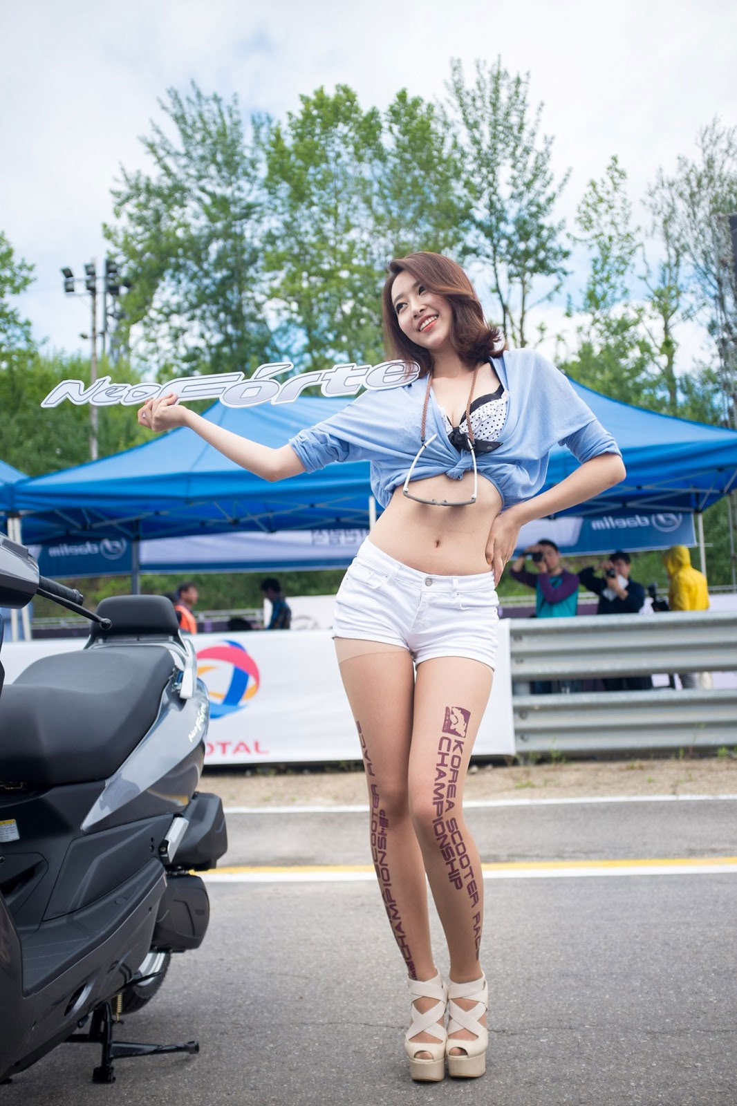 Shin HaeRi Korea Scooter Race 2013