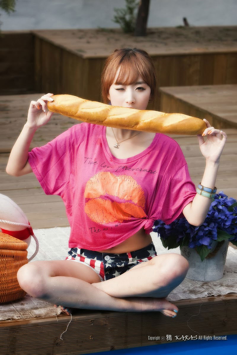 Korean model Minah poolside photoshoot