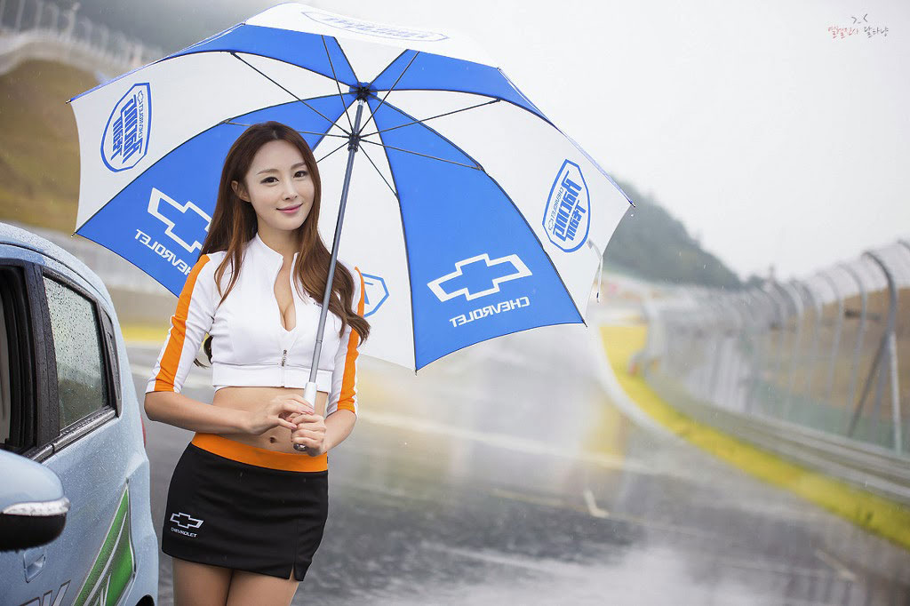 Eun Bin CJ Super Race 2013