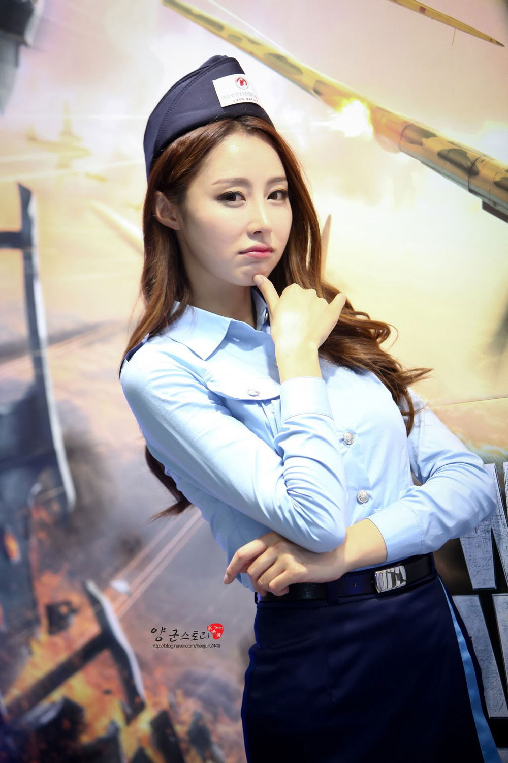 Eun Bin Seoul ADEX 2013 World of Warplanes