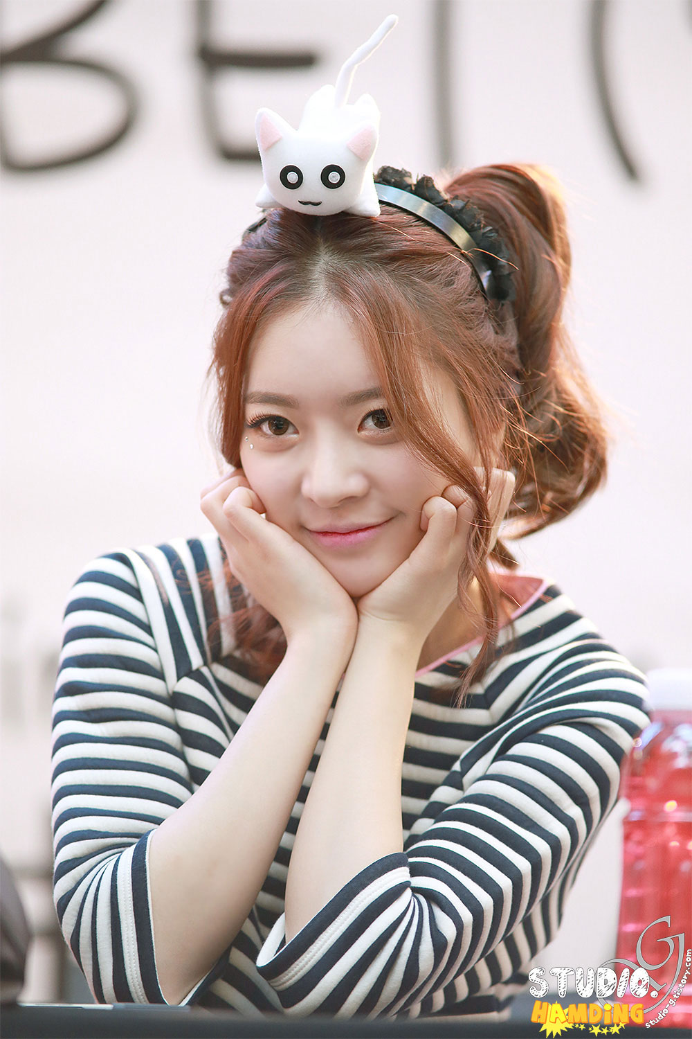 Dal Shabet Ah Young fansign event