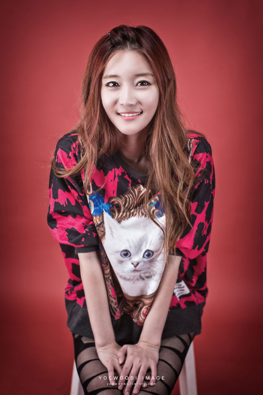 Korean model Choi Seul Ki red style