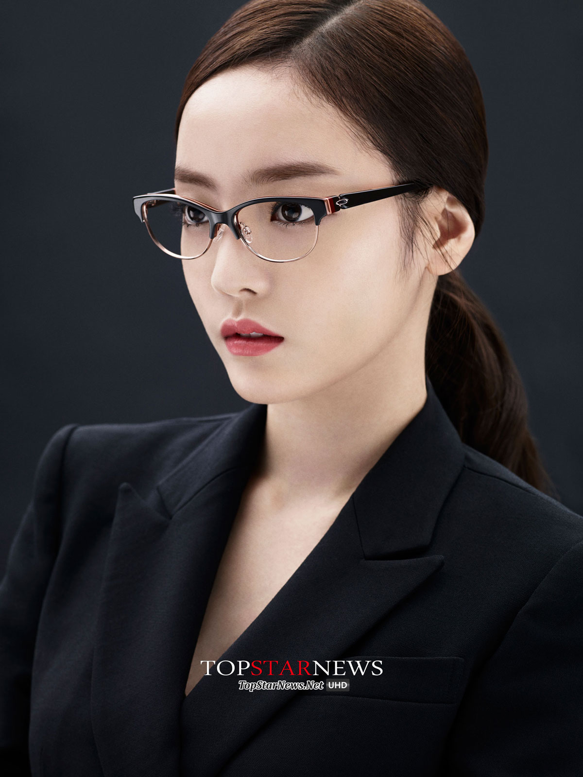 Goo Hara Korean Oakley Eyeglasses