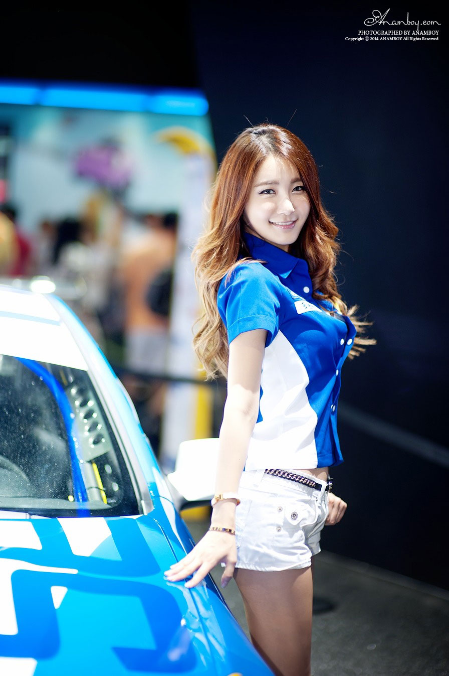 Bang Eun Young Busan Motor Show 2014 Purple Motorsport