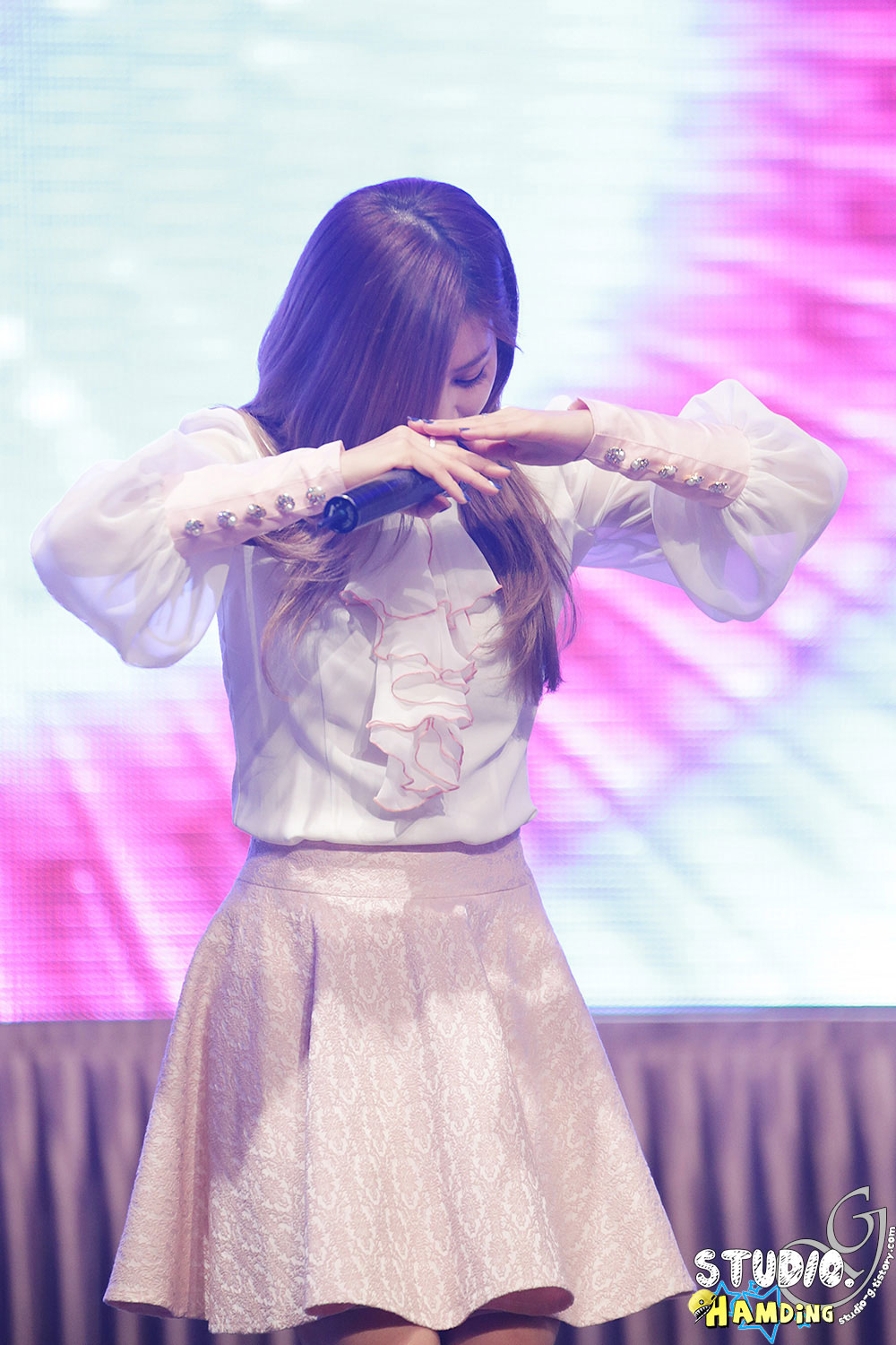 A Pink Chorong ASEA Aviation College Concert