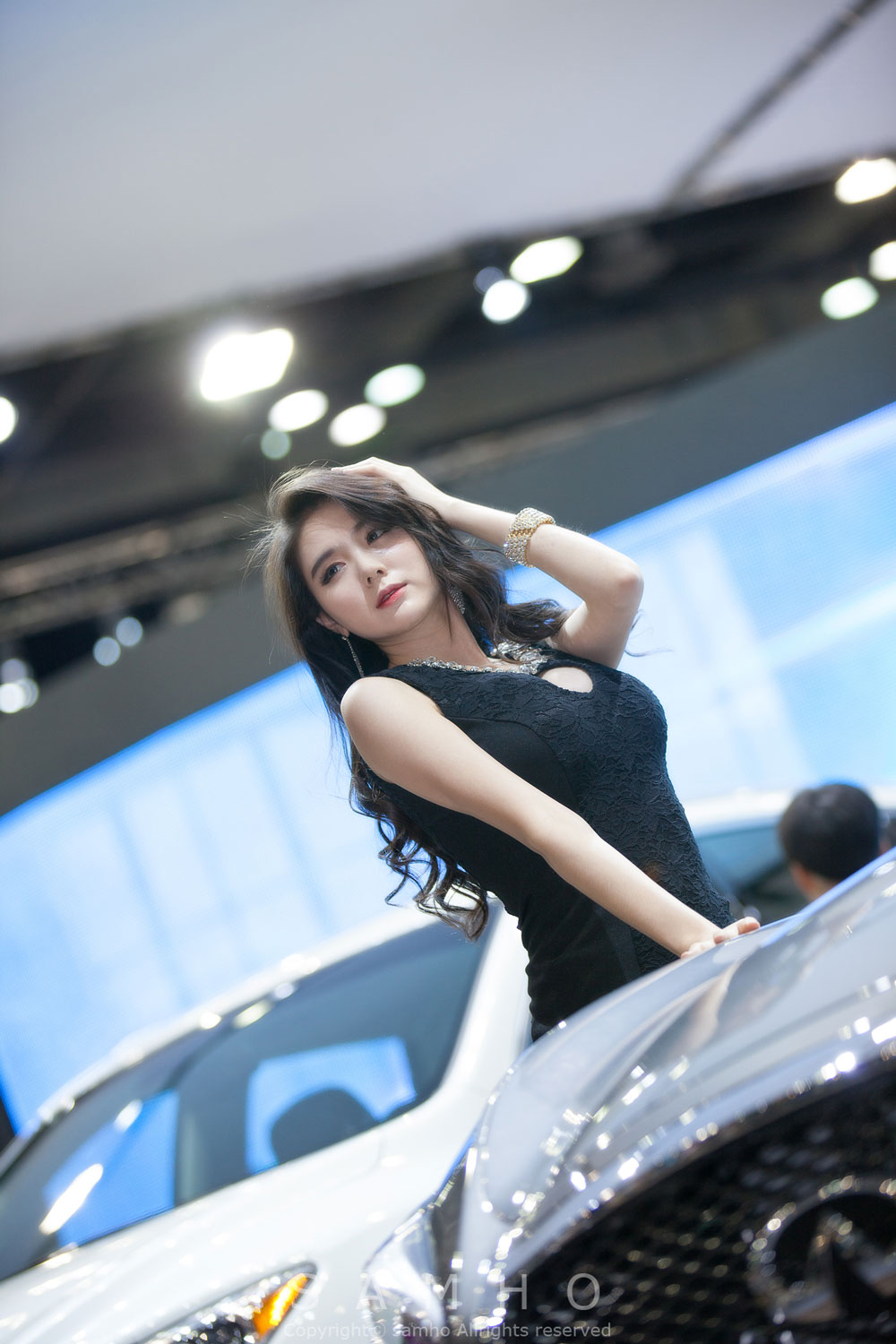 Min Yu Rin Seoul Motor Show 2015 Infiniti