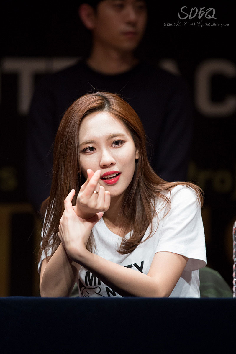 Miss A Fei Colors fan signing event