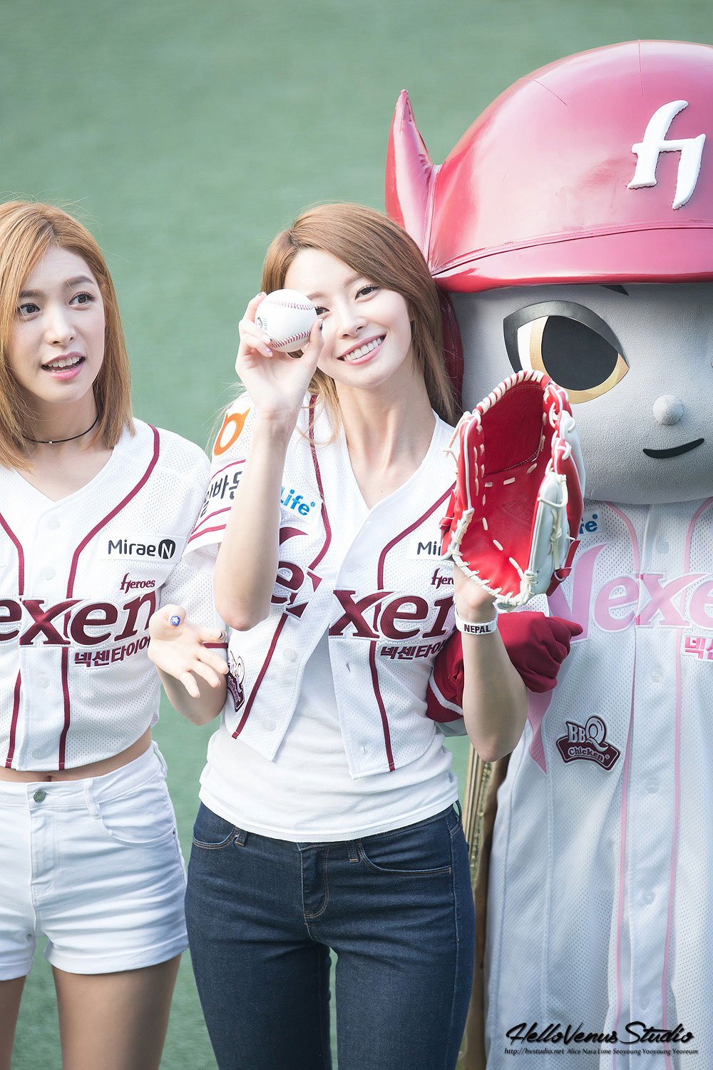 Hello Venus Nara Korean baseball game