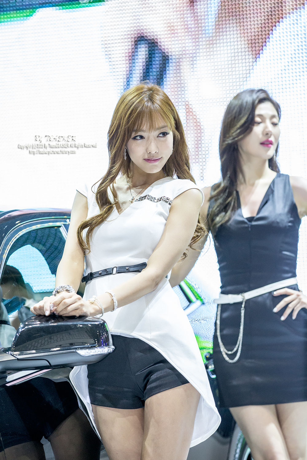 Kang I Na Seoul Motor Show 2015 Chevrolet