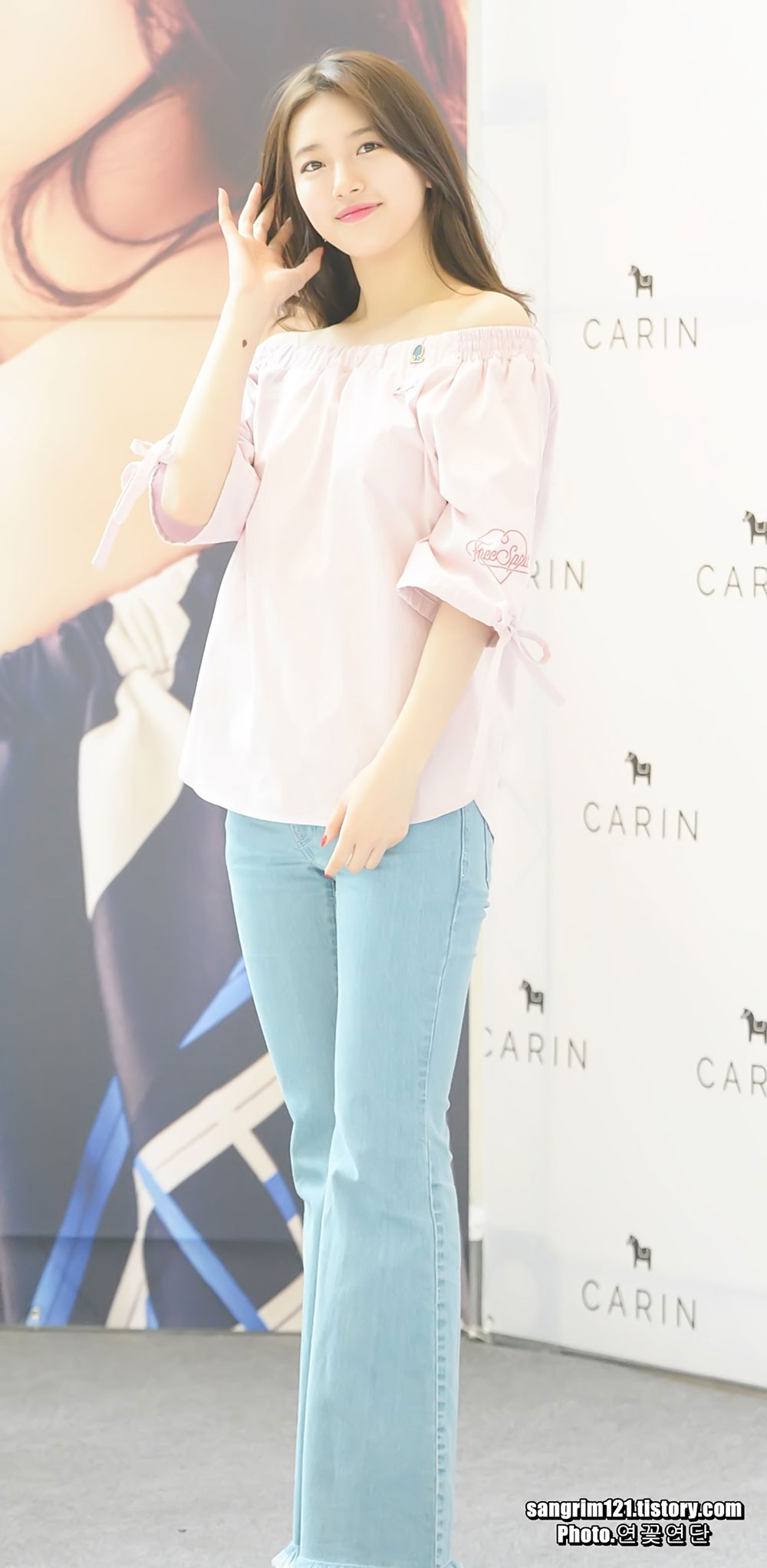 Bae Suzy Carin fan signing event