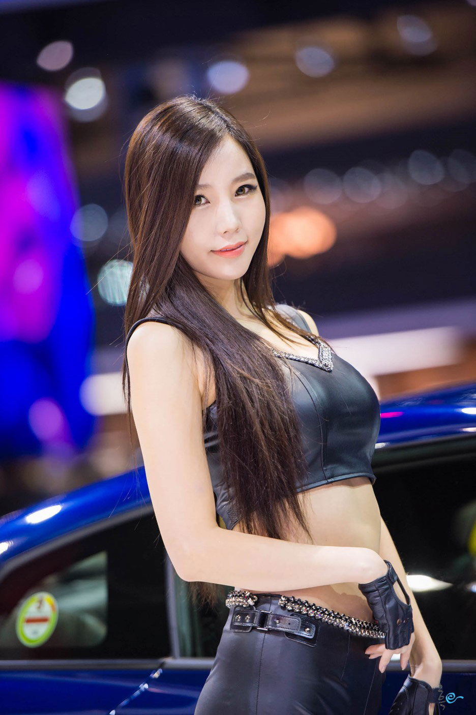 Lee Ji Min Seoul Motor Show 2015 Nissan